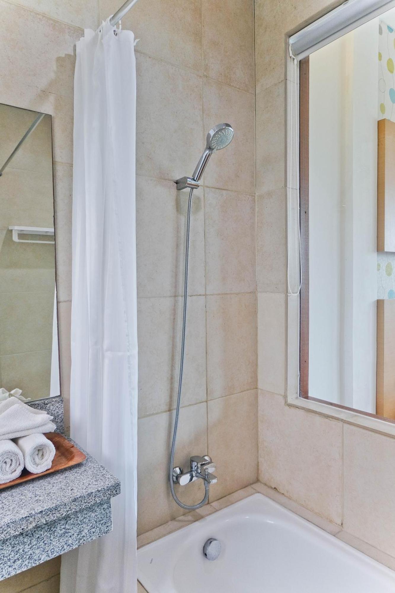 Graha Wiyata Hotel Tanah Lot Екстериор снимка