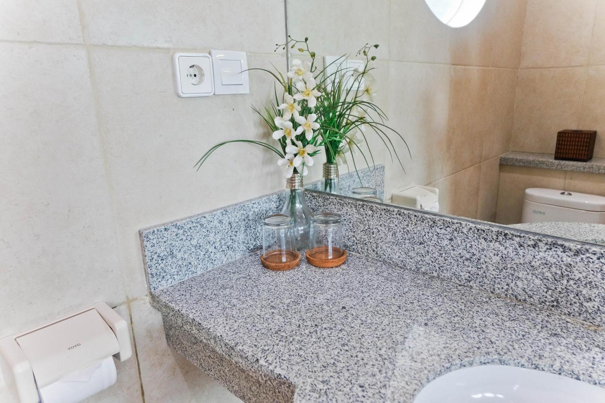 Graha Wiyata Hotel Tanah Lot Екстериор снимка