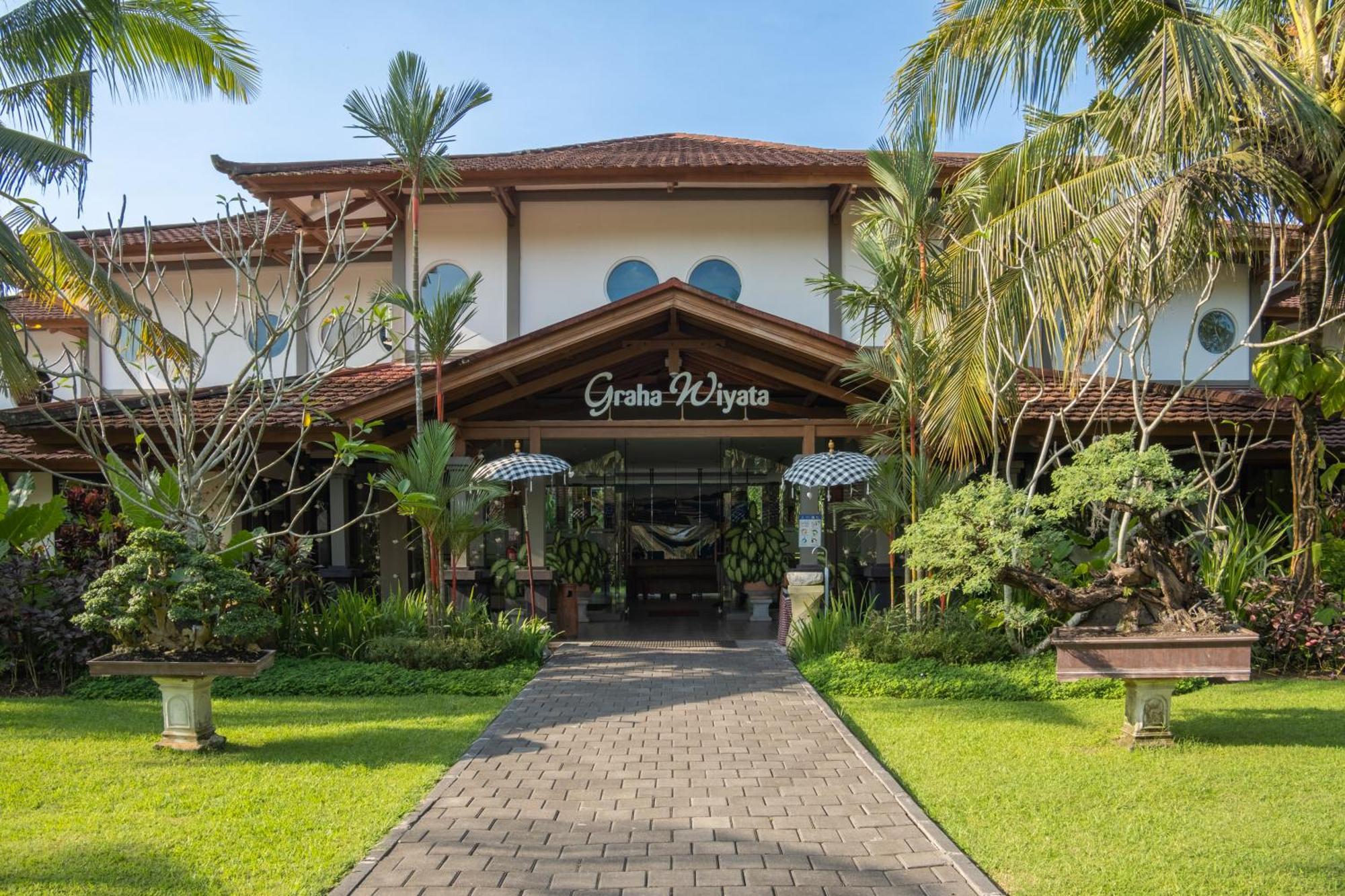 Graha Wiyata Hotel Tanah Lot Екстериор снимка