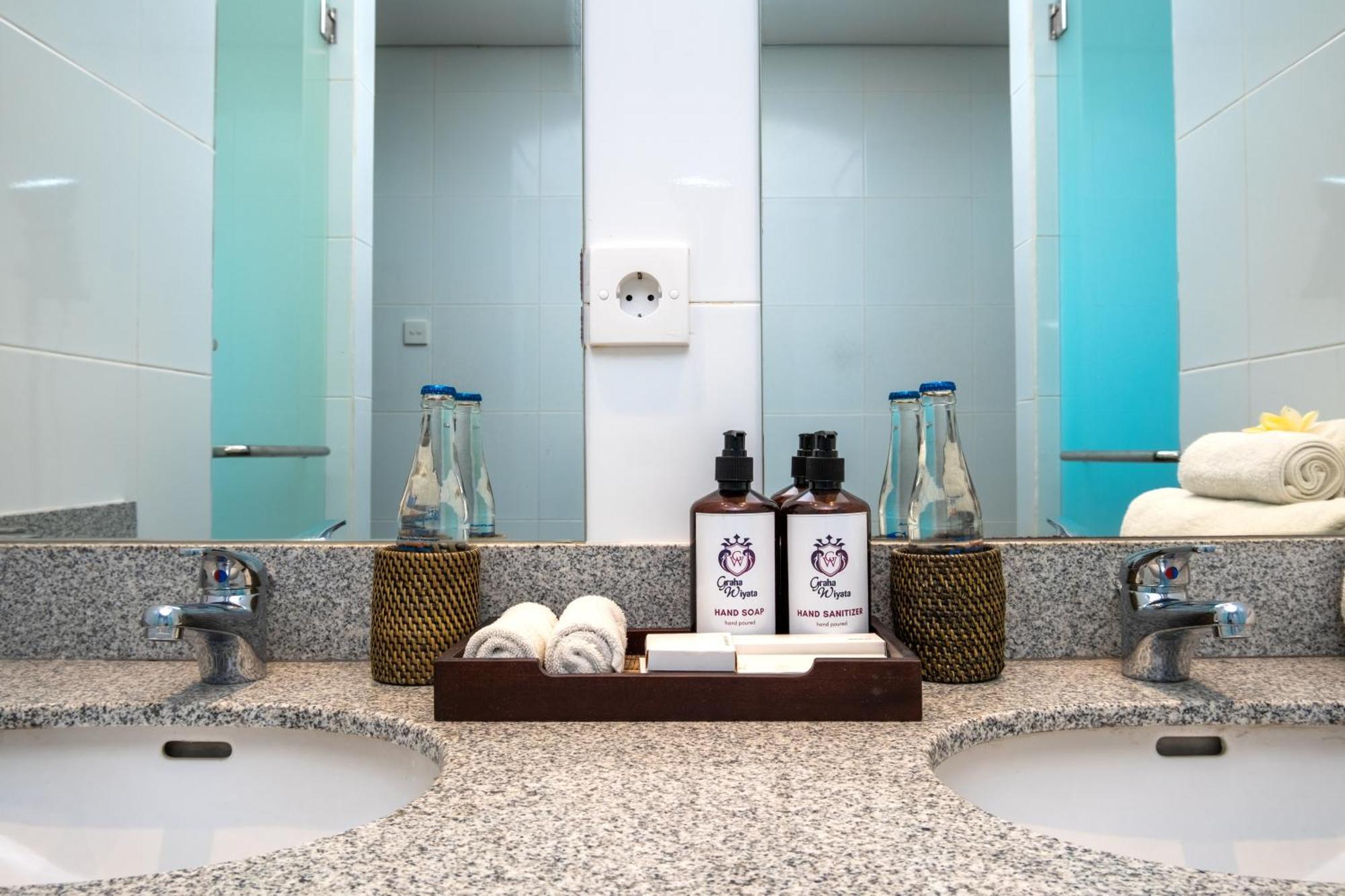 Graha Wiyata Hotel Tanah Lot Екстериор снимка